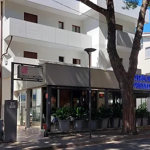 *** Hotel Ridente Italia